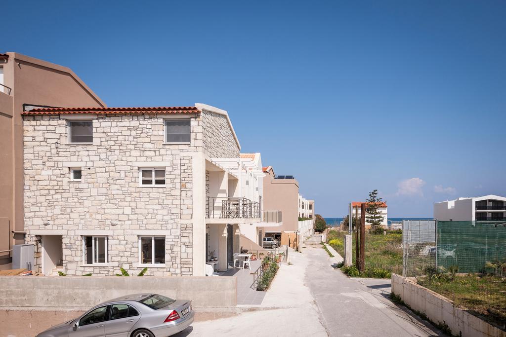 Athina Apartments Near The Sea Platania Platanés Exterior photo