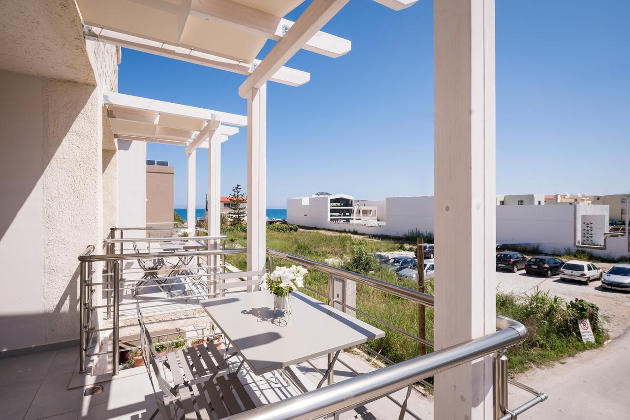 Athina Apartments Near The Sea Platania Platanés Exterior photo
