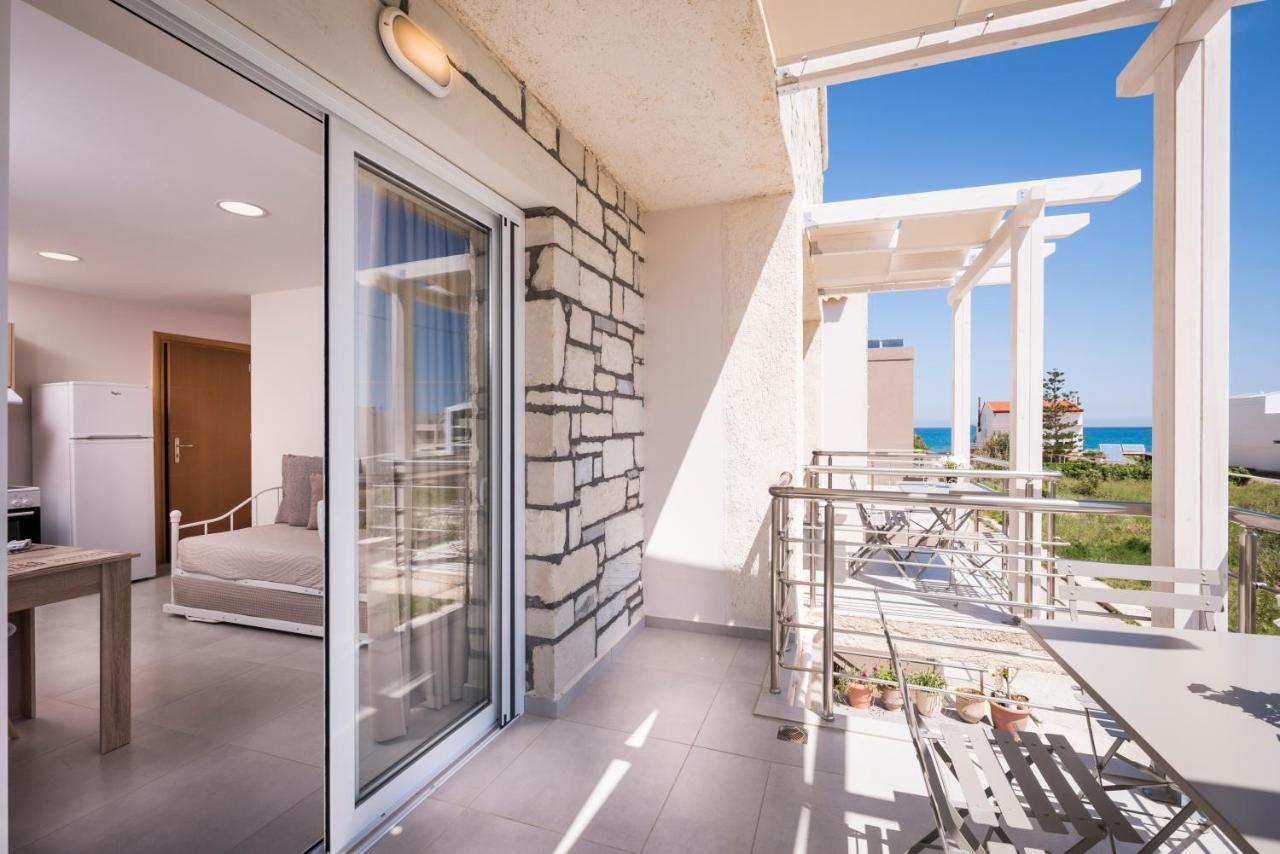Athina Apartments Near The Sea Platania Platanés Exterior photo